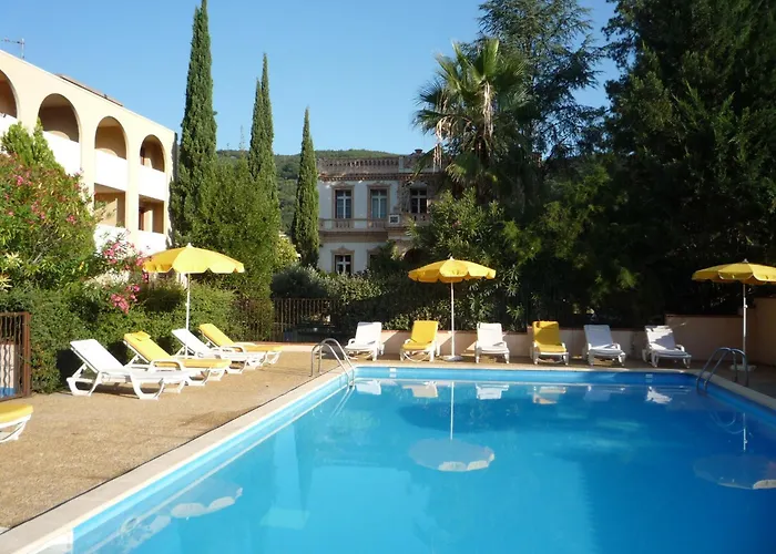 Hotel Le Roussillon 2*